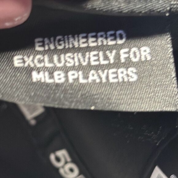 New Era Black Pittsburgh Pirates 2018 Memorial Day on Field 59Fifty SnapBack Cap - Picture 8 of 10